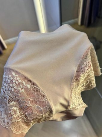 Seamless Pantie with Lace Back photo review