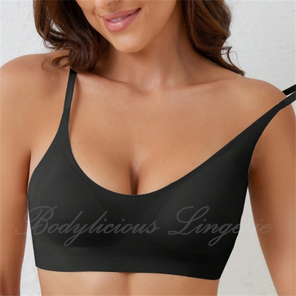 Seamless Wireless Everyday Bra